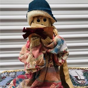 Vintage Christmas Caroler